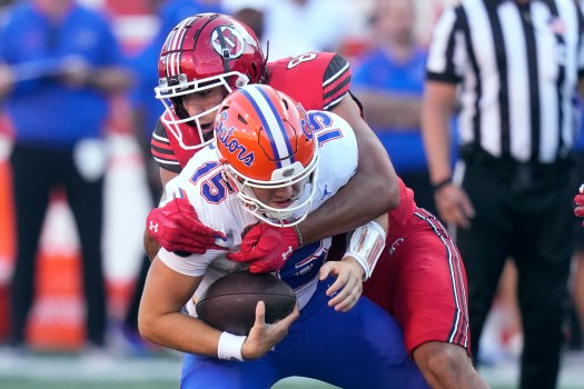 Grading Graham Mertz in Gators mistake filled loss to Utah